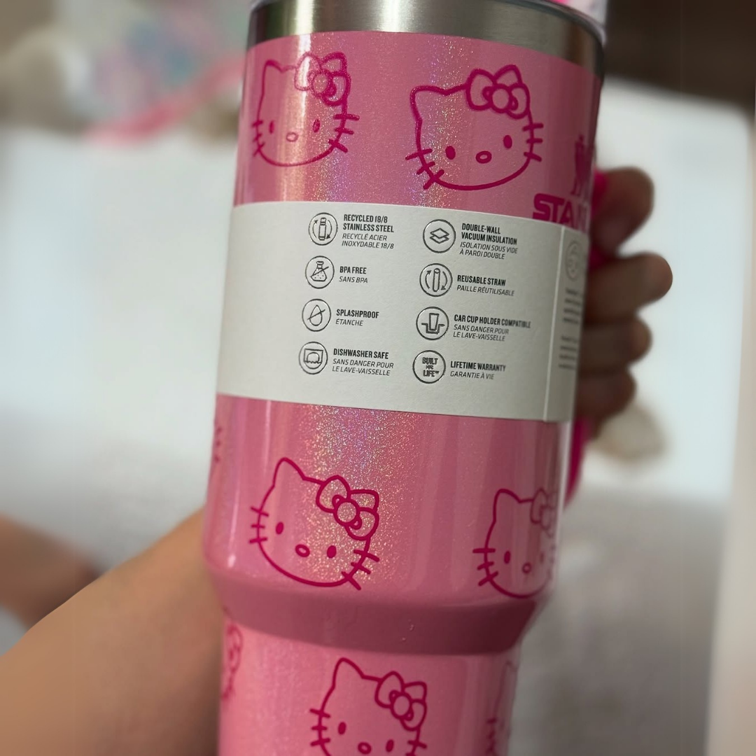 Hello Kitty X Stanley Pembe